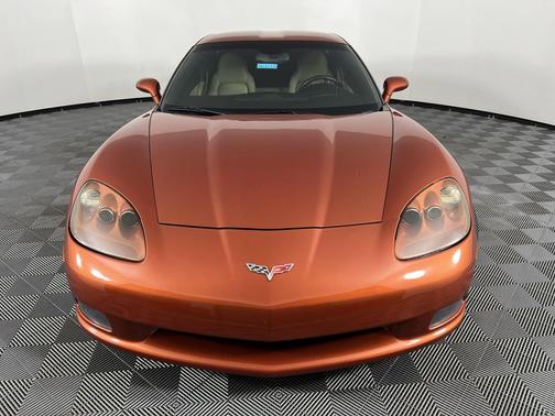 2005 Chevrolet Corvette Base