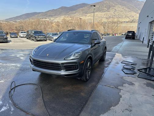 2019 Porsche Cayenne Cayenne E-Hybrid