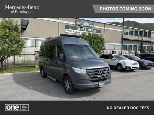 2021 Mercedes-Benz Sprinter 1500 High Roof I4