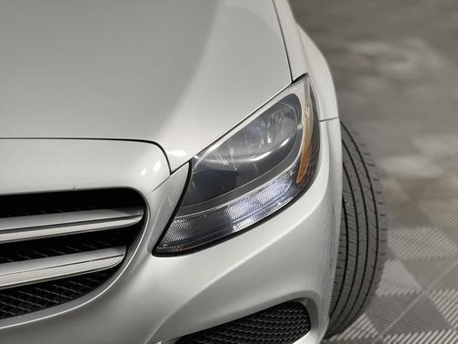 2017 Mercedes-Benz C-Class C 300 4MATIC Luxury