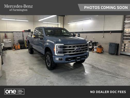 2023 Ford F-350 Platinum