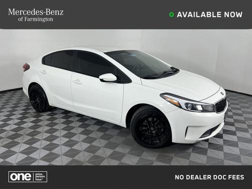 Clear White 2018 Kia Forte LX
