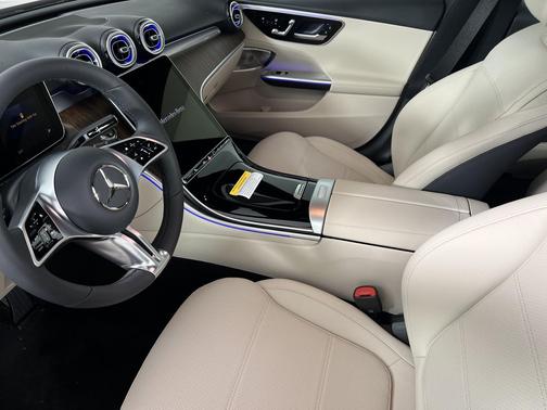 MANUFAKTUR Patagonia Red Metallic 2026 Mercedes-Benz C-Class C 300 4MATIC