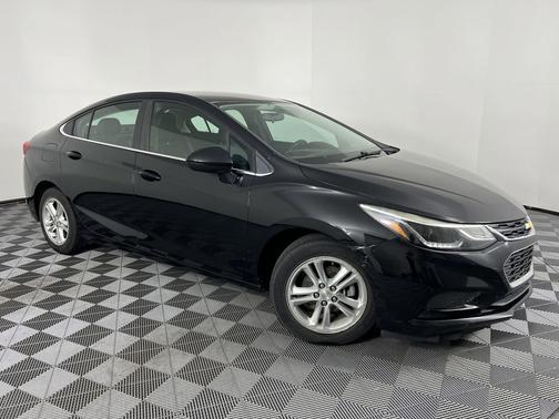 2016 Chevrolet Cruze LT Auto