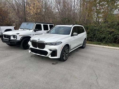 2020 BMW X7 M50i