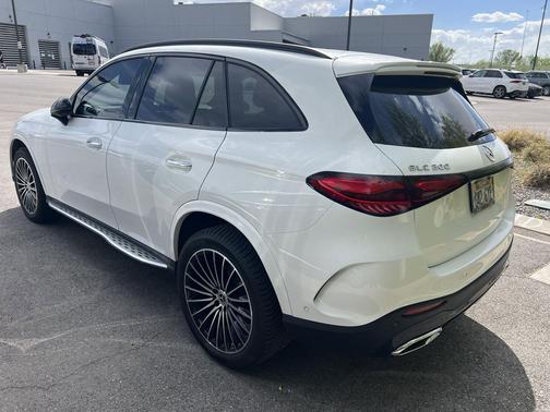 2023 Mercedes-Benz GLC 300 4MATIC