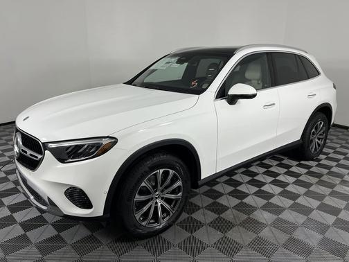 2026 Mercedes-Benz GLC 300 4MATIC