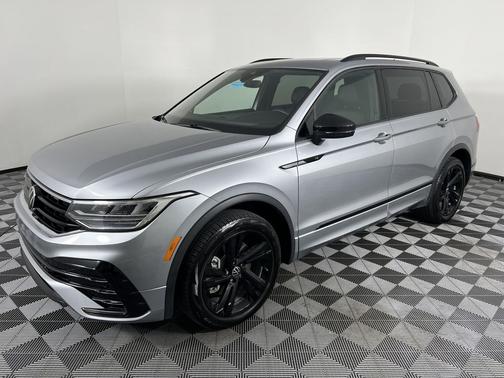 2023 Volkswagen Tiguan 2.0T SE R-Line Black 4MOTION