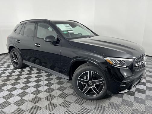 Black 2026 Mercedes-Benz GLC 350e Base