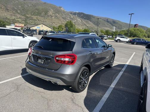 Mountain Grey 2017 Mercedes-Benz GLA 250 4MATIC