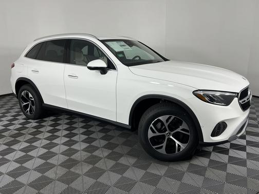 2026 Mercedes-Benz GLC 350e Base