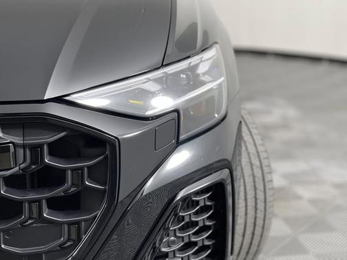 Mythos Black Metallic 2025 Audi Q8 55 Prestige