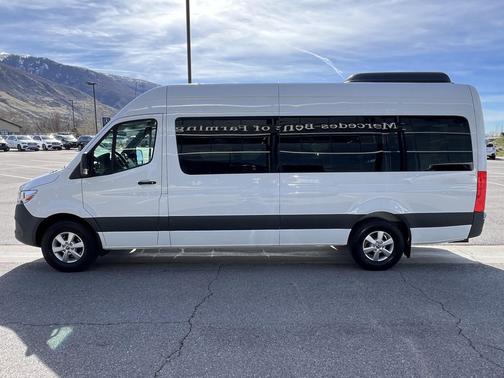 2023 Mercedes-Benz Sprinter 2500 High Roof