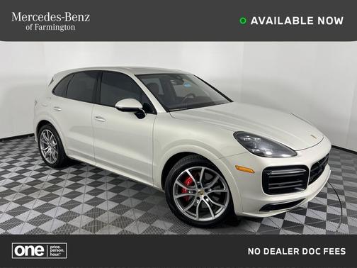 2021 Porsche Cayenne GTS