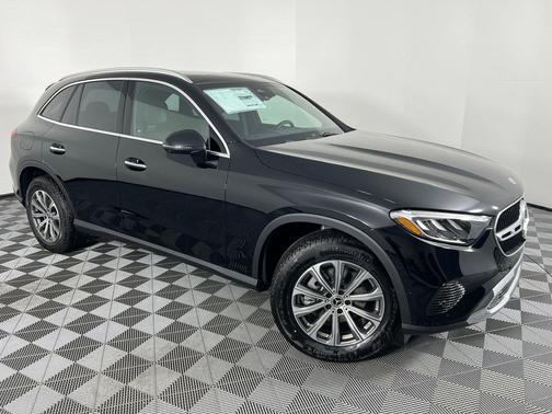 2026 Mercedes-Benz GLC 300 4MATIC