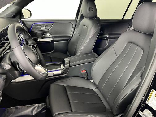 2025 Mercedes-Benz GLB 250 Base