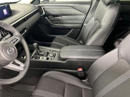 2024 Mazda CX-50 2.5 S Preferred Package