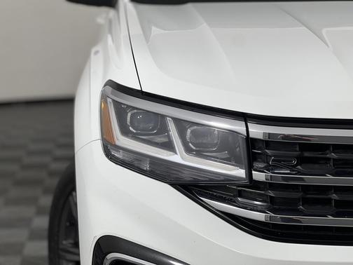 2021 Volkswagen Atlas 3.6L SE w/Technology