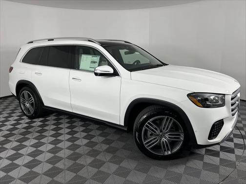 2025 Mercedes-Benz GLS 450 4MATIC