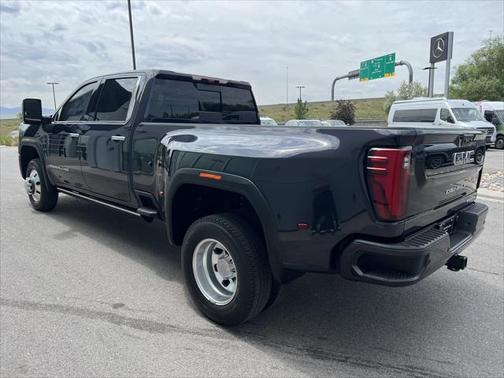 2024 GMC Sierra 3500 Denali