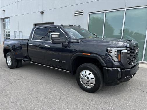 2024 GMC Sierra 3500 Denali