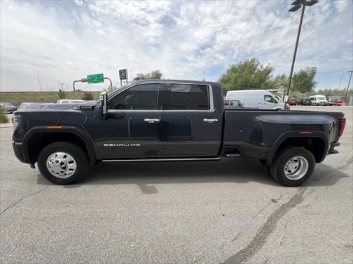 2024 GMC Sierra 3500 Denali