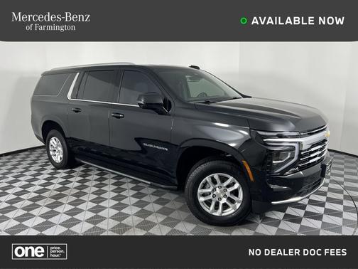 2025 Chevrolet Suburban LT