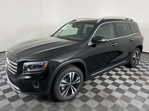 2025 Mercedes-Benz GLB 250 4MATIC