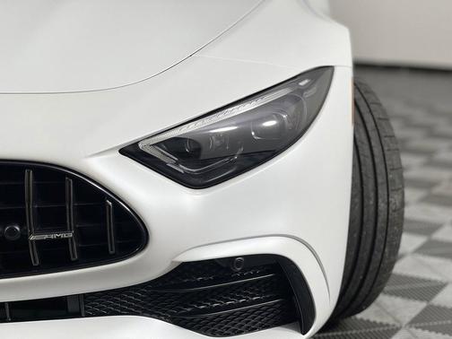 2024 Mercedes-Benz AMG SL 43 Base