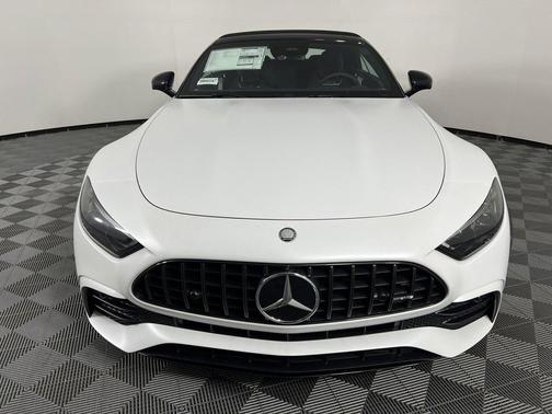 2024 Mercedes-Benz AMG SL 43 Base
