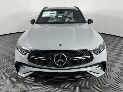2026 Mercedes-Benz GLC 300 4MATIC