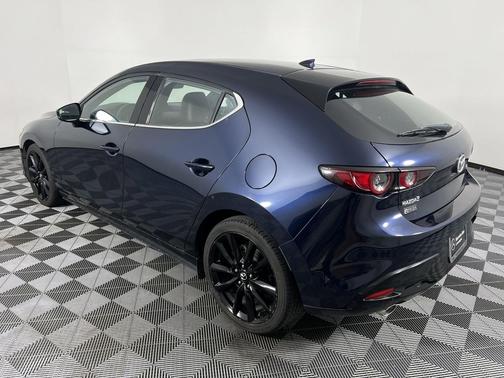 2019 Mazda Mazda3 FWD w/Premium Package