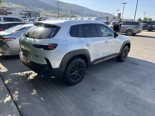 2023 Mazda CX-50 2.5 S Preferred Plus