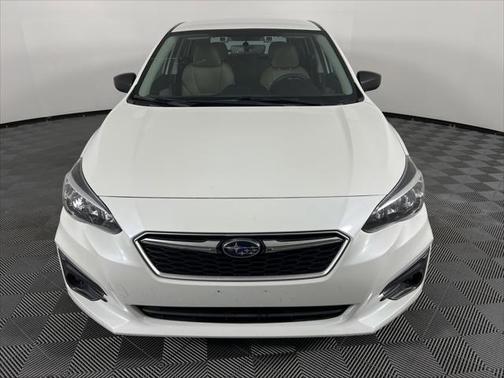 2019 Subaru Impreza 2.0i