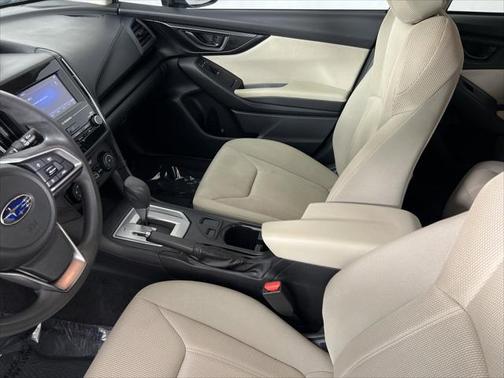 2019 Subaru Impreza 2.0i