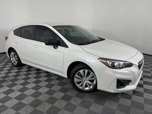 2019 Subaru Impreza 2.0i