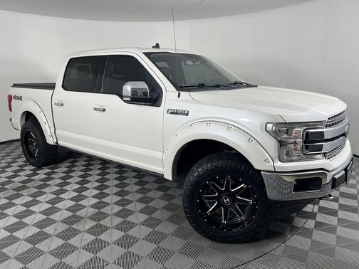 White 2019 Ford F-150 Lariat