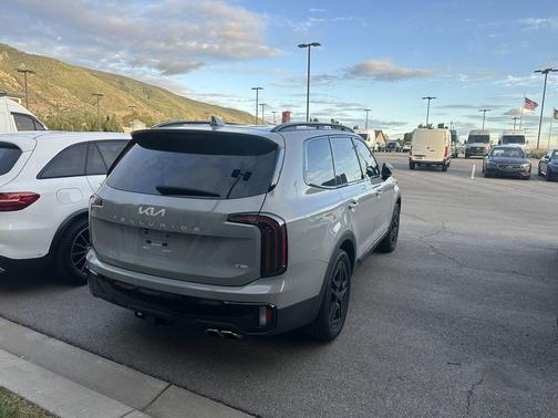 Wolf Gray 2024 Kia Telluride SX Prestige X-Line