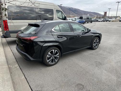 2024 Lexus UX 250h Base