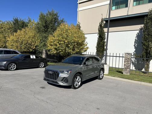 2022 Audi Q3 45 S line Premium Plus