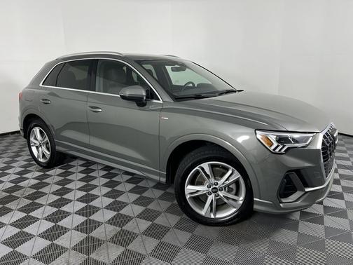 2022 Audi Q3 45 S line Premium Plus