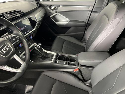 2022 Audi Q3 45 S line Premium Plus