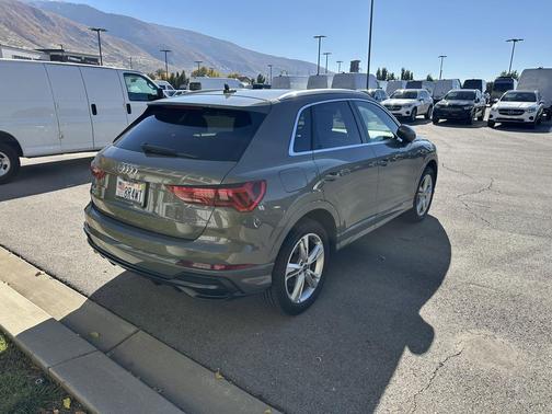 2022 Audi Q3 45 S line Premium Plus