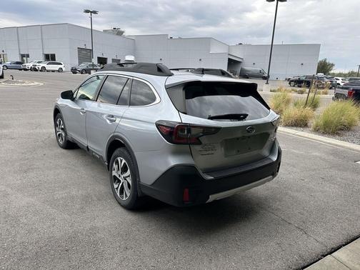 2022 Subaru Outback Limited XT