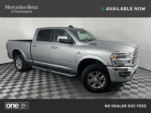 2022 RAM 2500 Laramie Crew Cab 4x4 6'4' Box