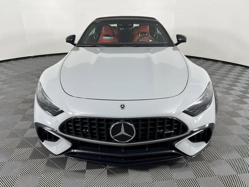 2022 Mercedes-Benz AMG SL 63 Base