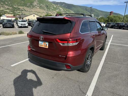 2018 Toyota Highlander SE