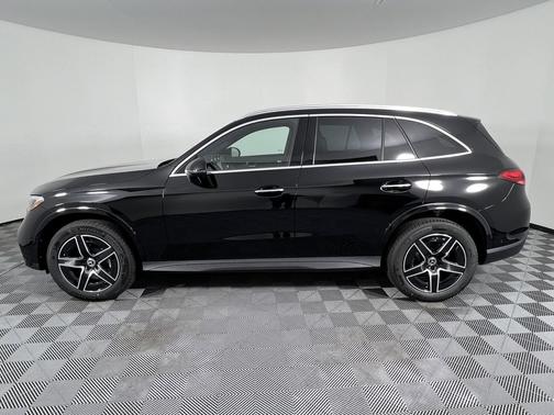 2026 Mercedes-Benz GLC 300 4MATIC