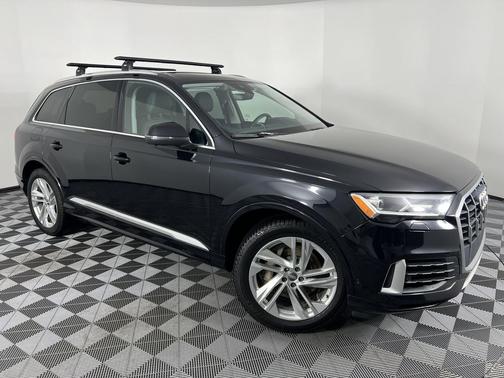 2020 Audi Q7 55 Premium Plus