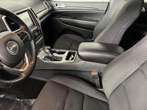 2018 Jeep Grand Cherokee Laredo E
